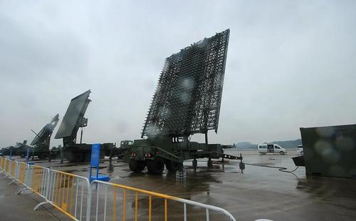 氣象雷達(dá)罩纖維復(fù)合材料